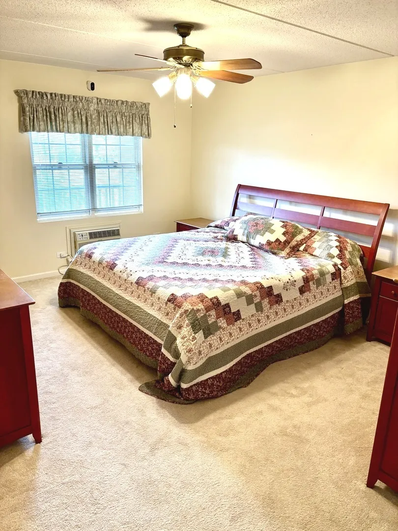 1220 Depot Street 305 IL