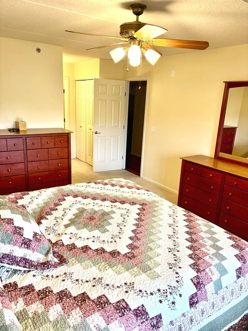 1220 Depot Street 305 IL