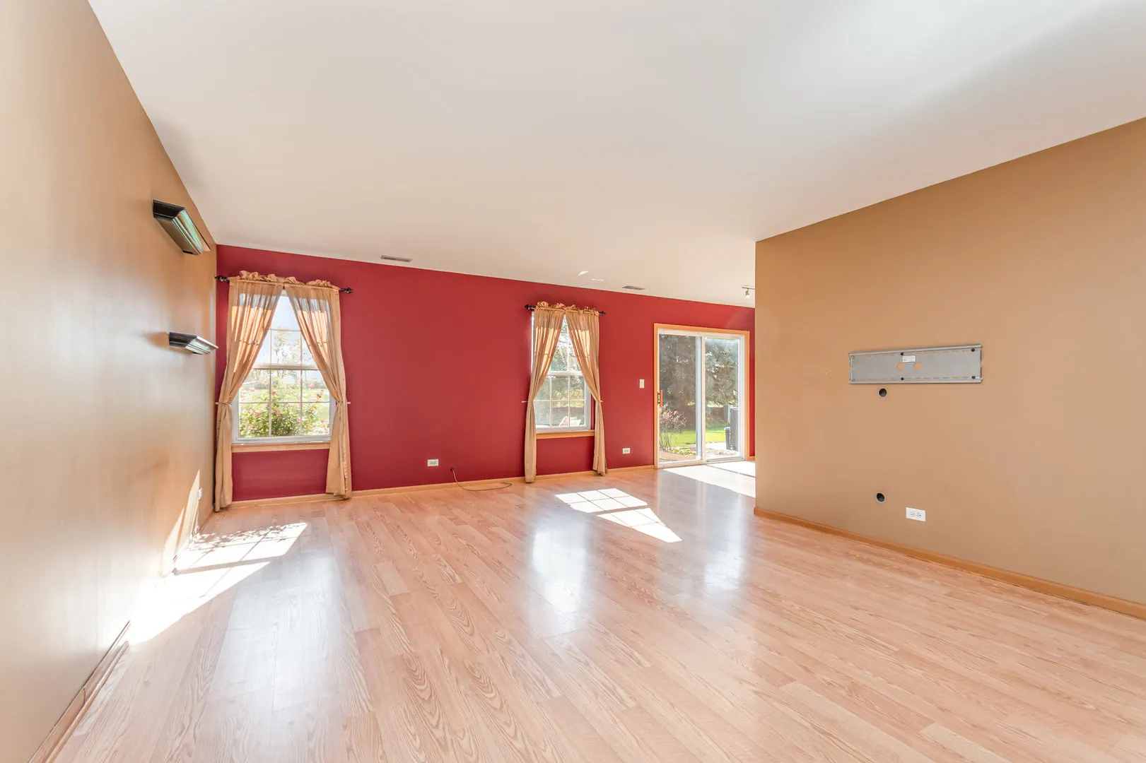 16043 Tiger Drive IL