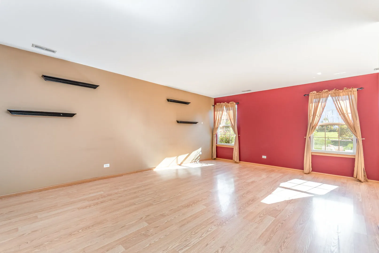 16043 Tiger Drive IL