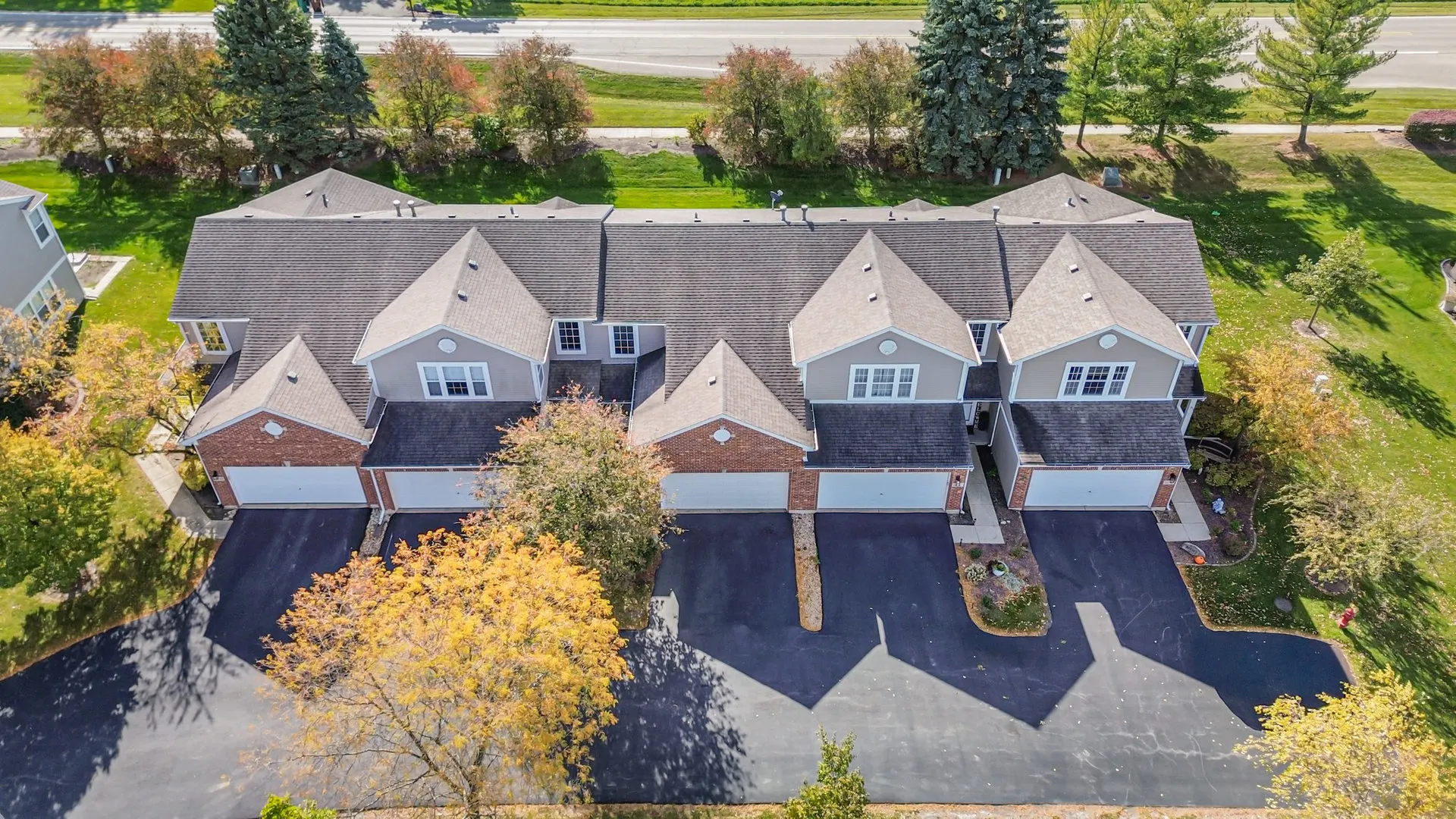 16043 Tiger Drive IL