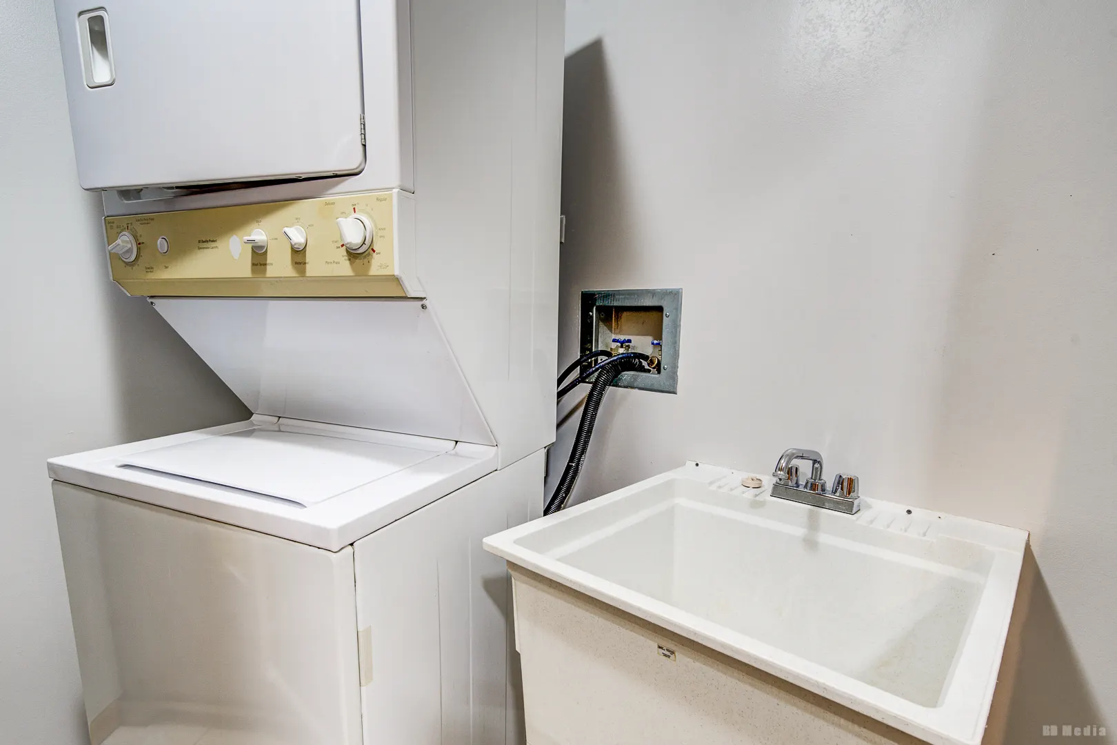 6600 W 87th Street 3SW IL