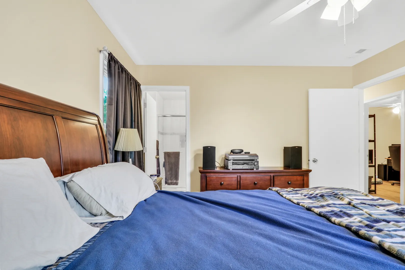 130 Shadydell Avenue IL