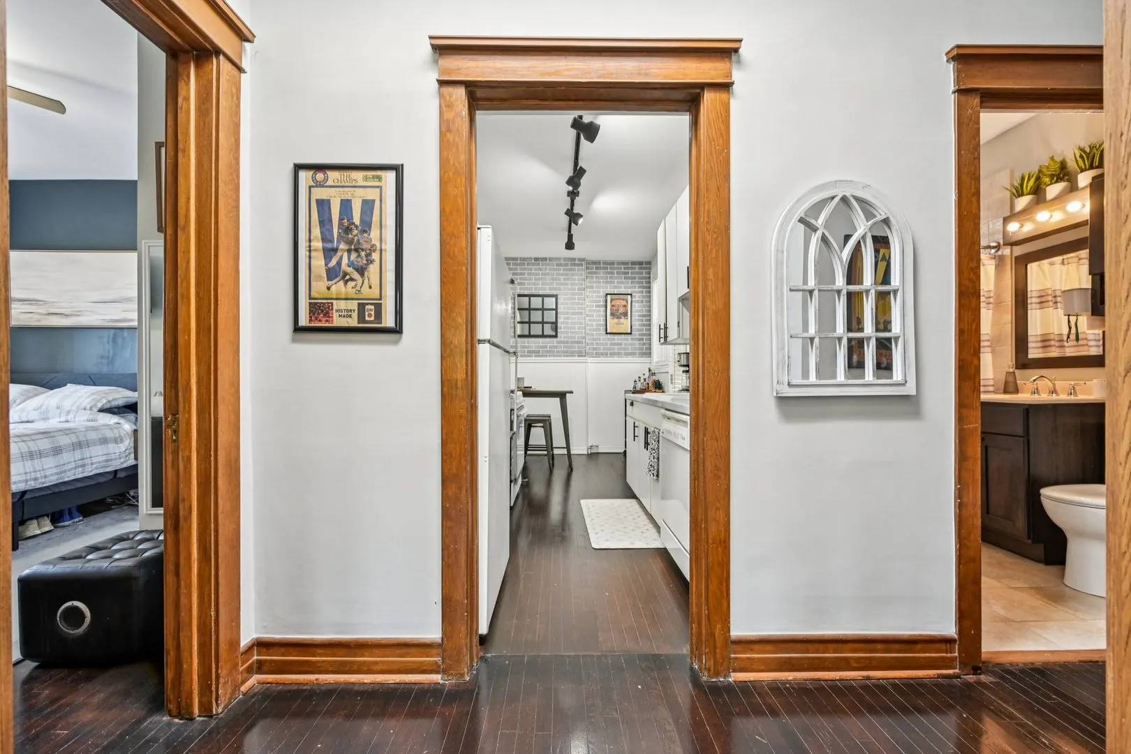 1101 W Wrightwood Avenue 3 IL