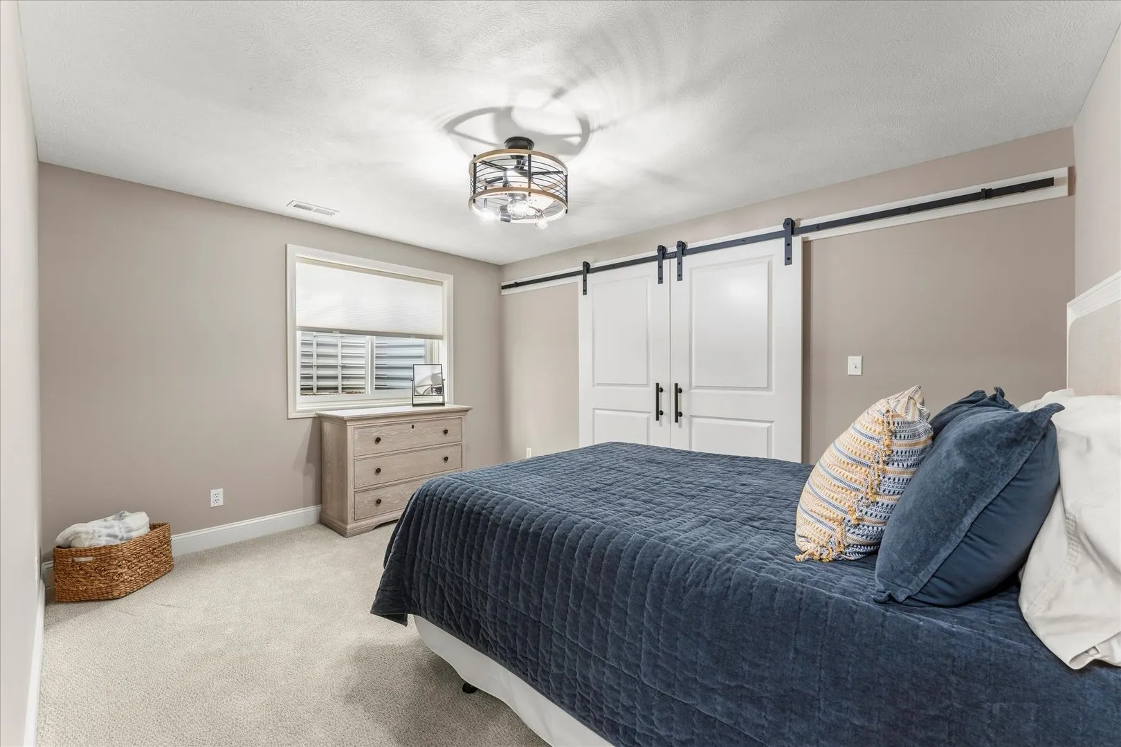 1804 Horizon Court IL