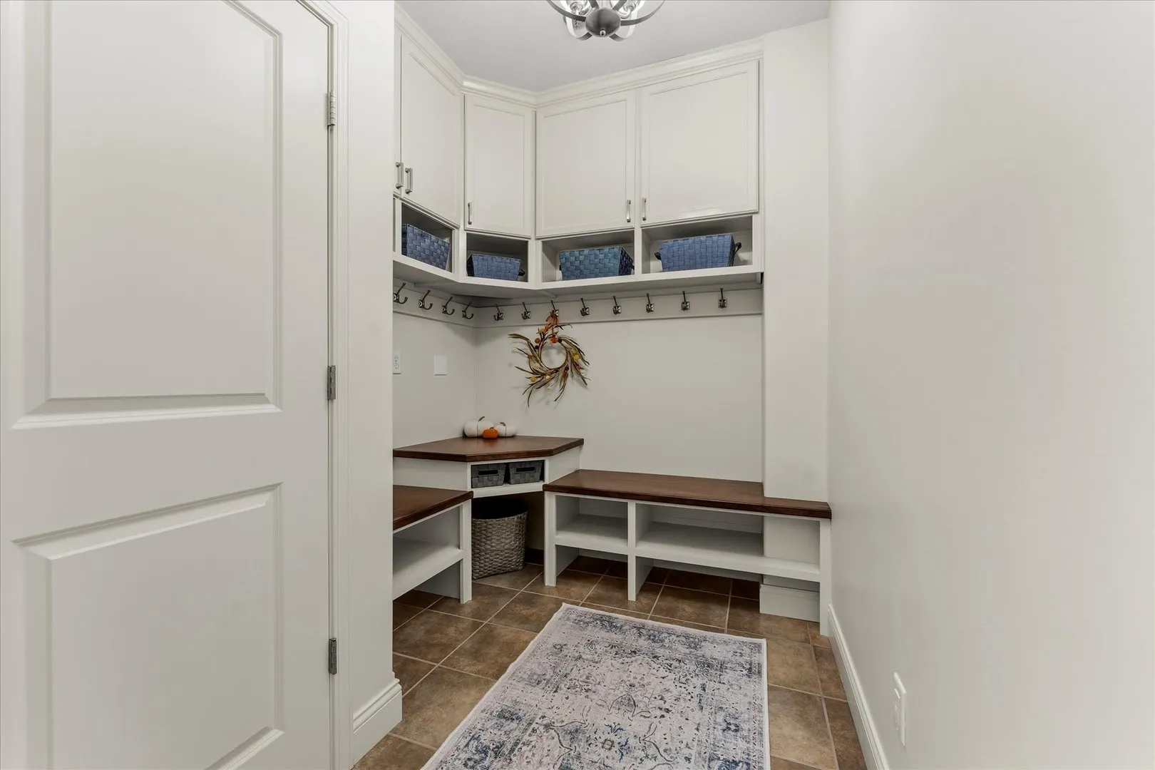 1804 Horizon Court IL