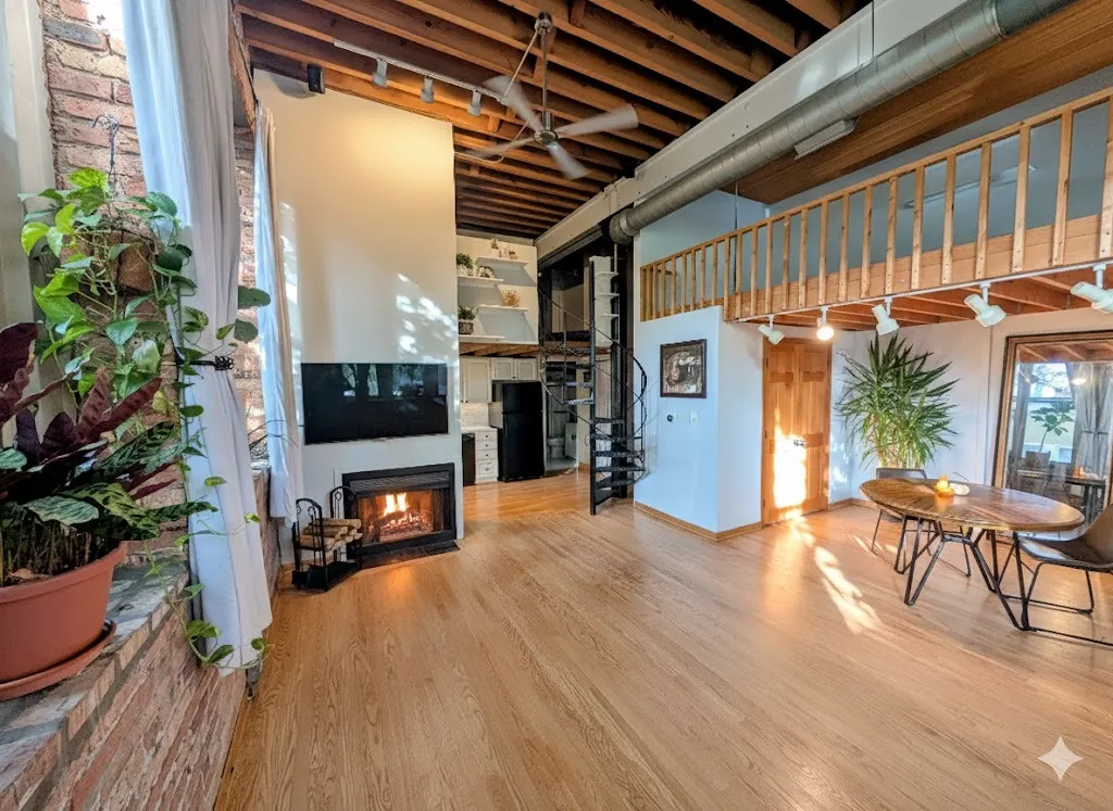 2510 N Wayne Avenue 112 IL