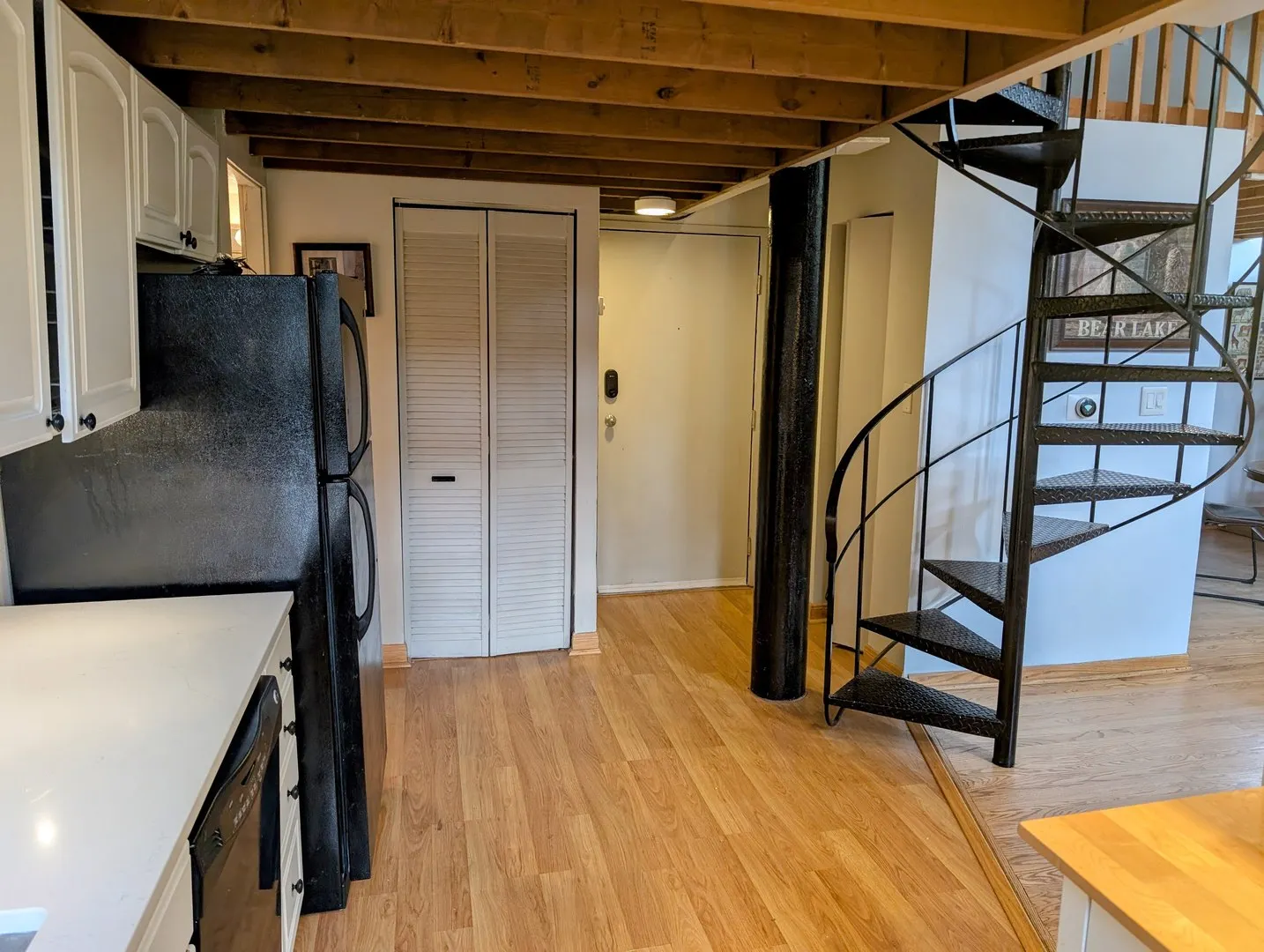 2510 N Wayne Avenue 112 IL