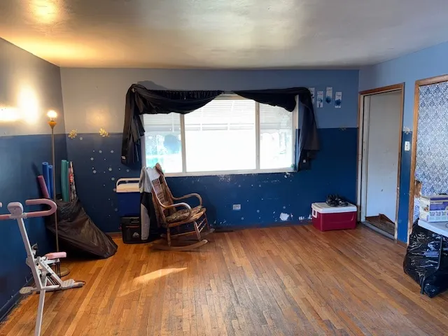 14038 S Saginaw Avenue IL