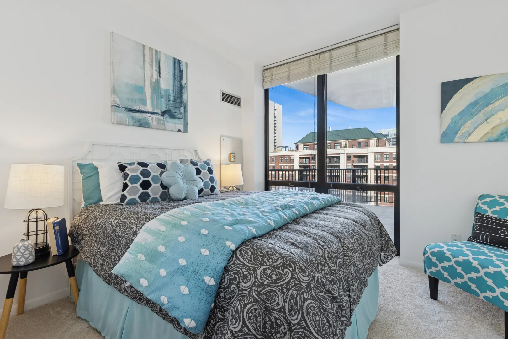 435 W Erie Street 1408 IL