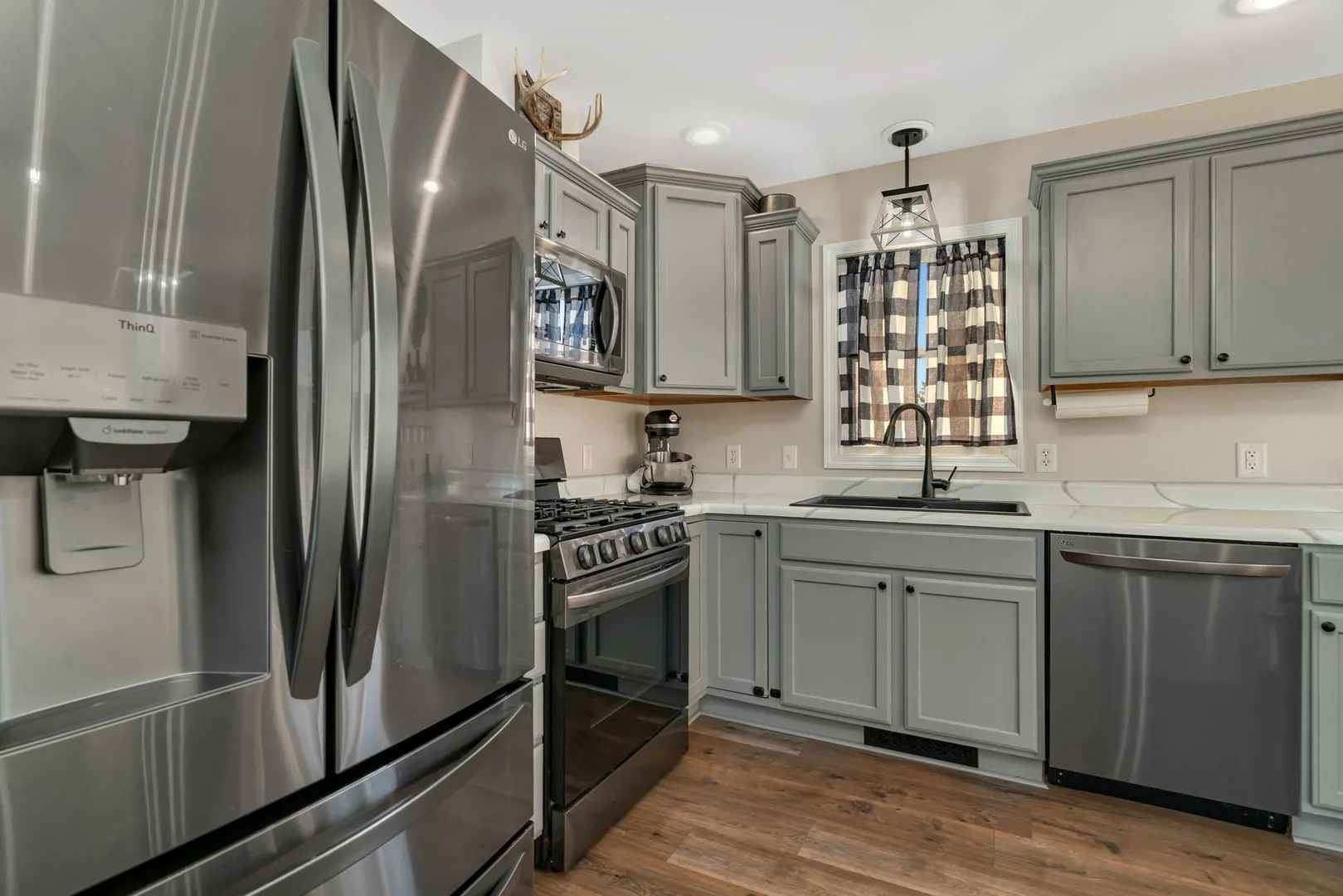 3945 S Broadway Road IL