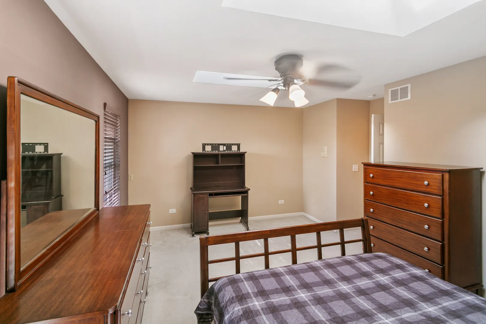 1086 BIRCH Lane 39R IL