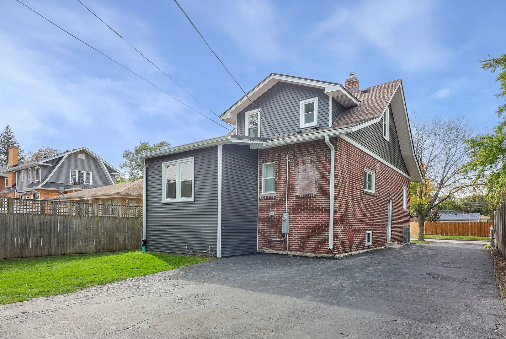 613 S Summit Avenue S IL