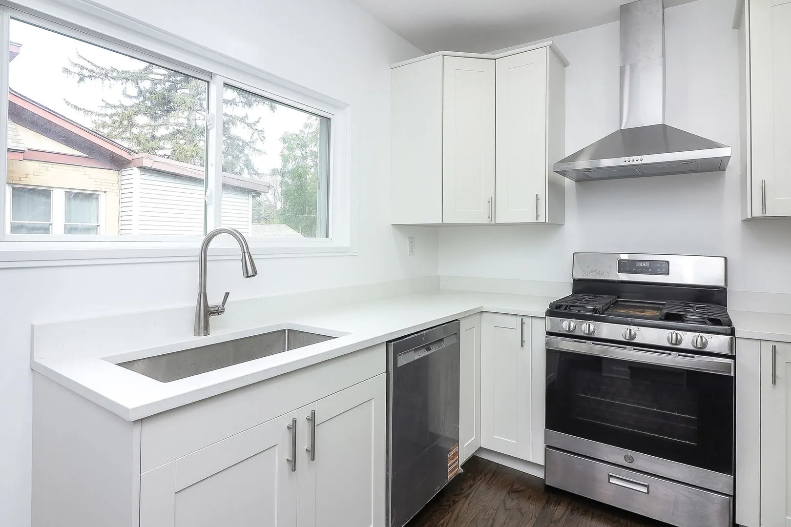 613 S Summit Avenue S IL