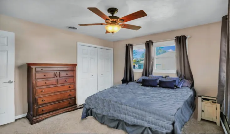 407 S Washington Street IL