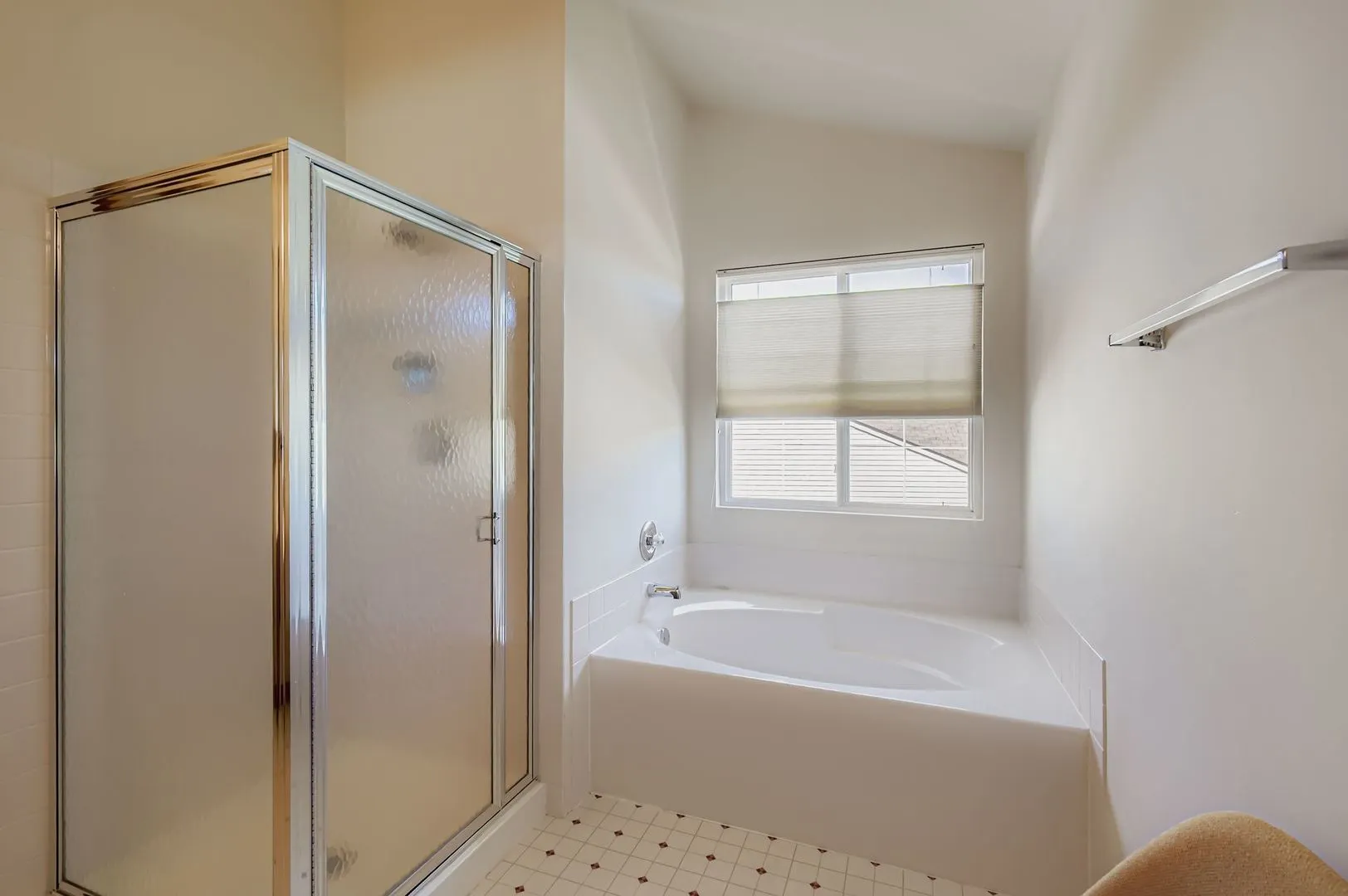 1920 Butler Drive IL