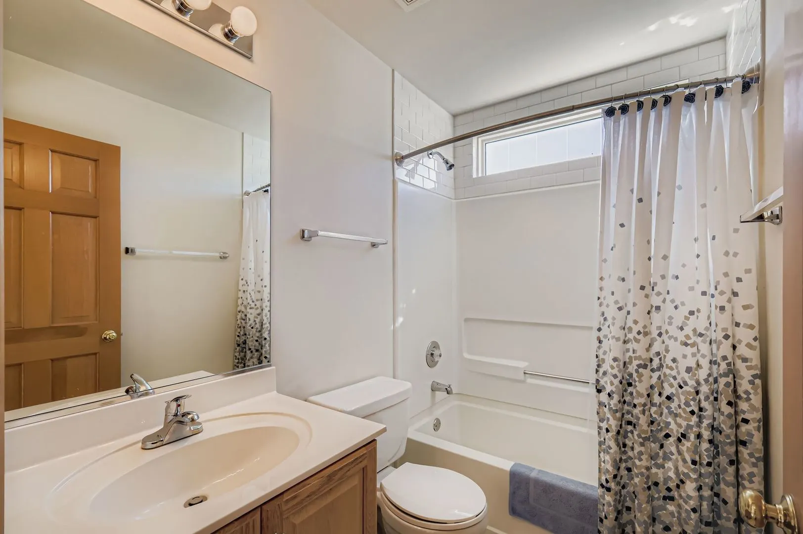 1920 Butler Drive IL