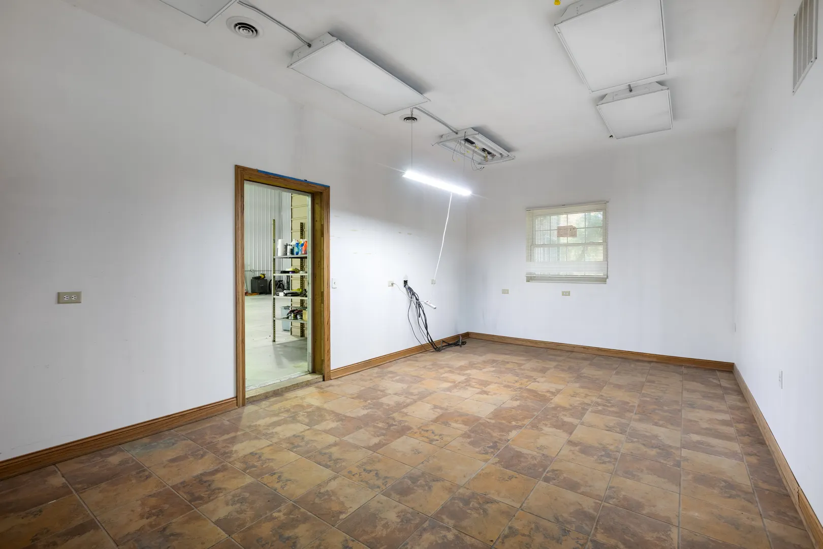 6128 E Sandwich Road IL