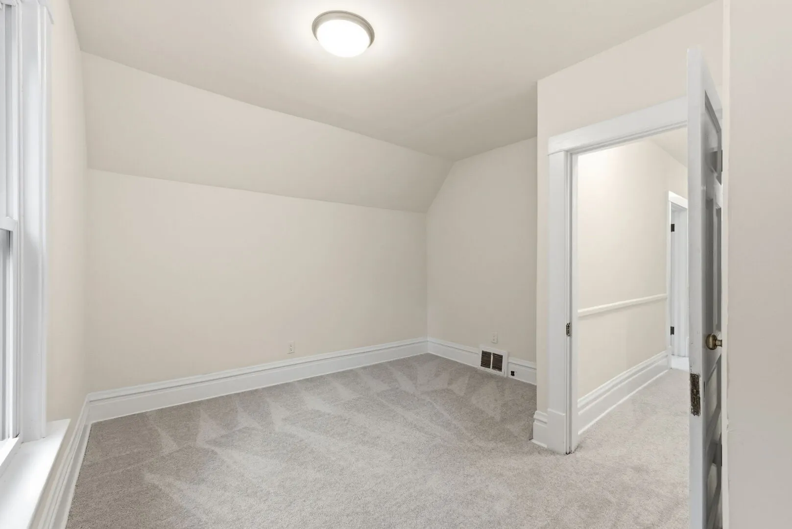 9748 S Vanderpoel Avenue IL