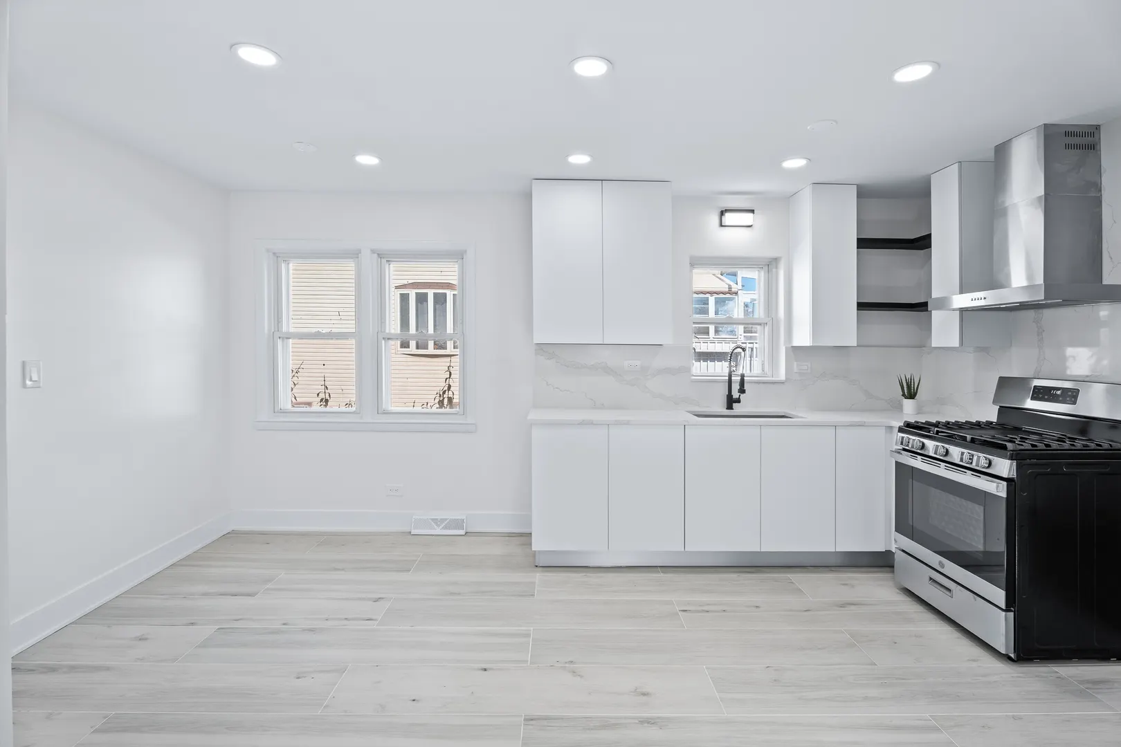 5253 S Mobile Avenue IL