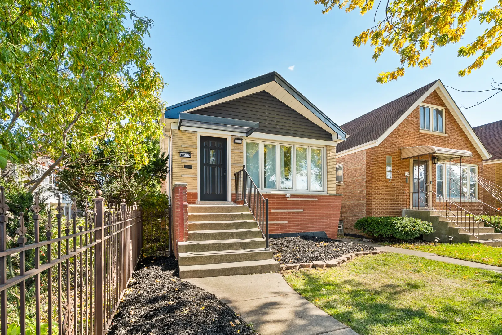 5253 S Mobile Avenue IL