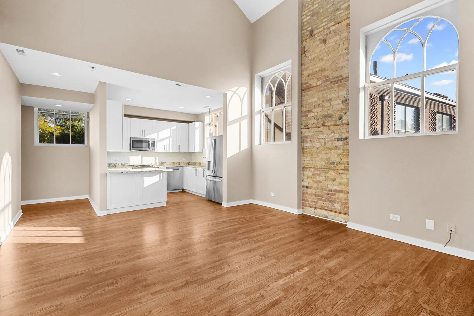 2150 W NORTH Avenue 2 IL