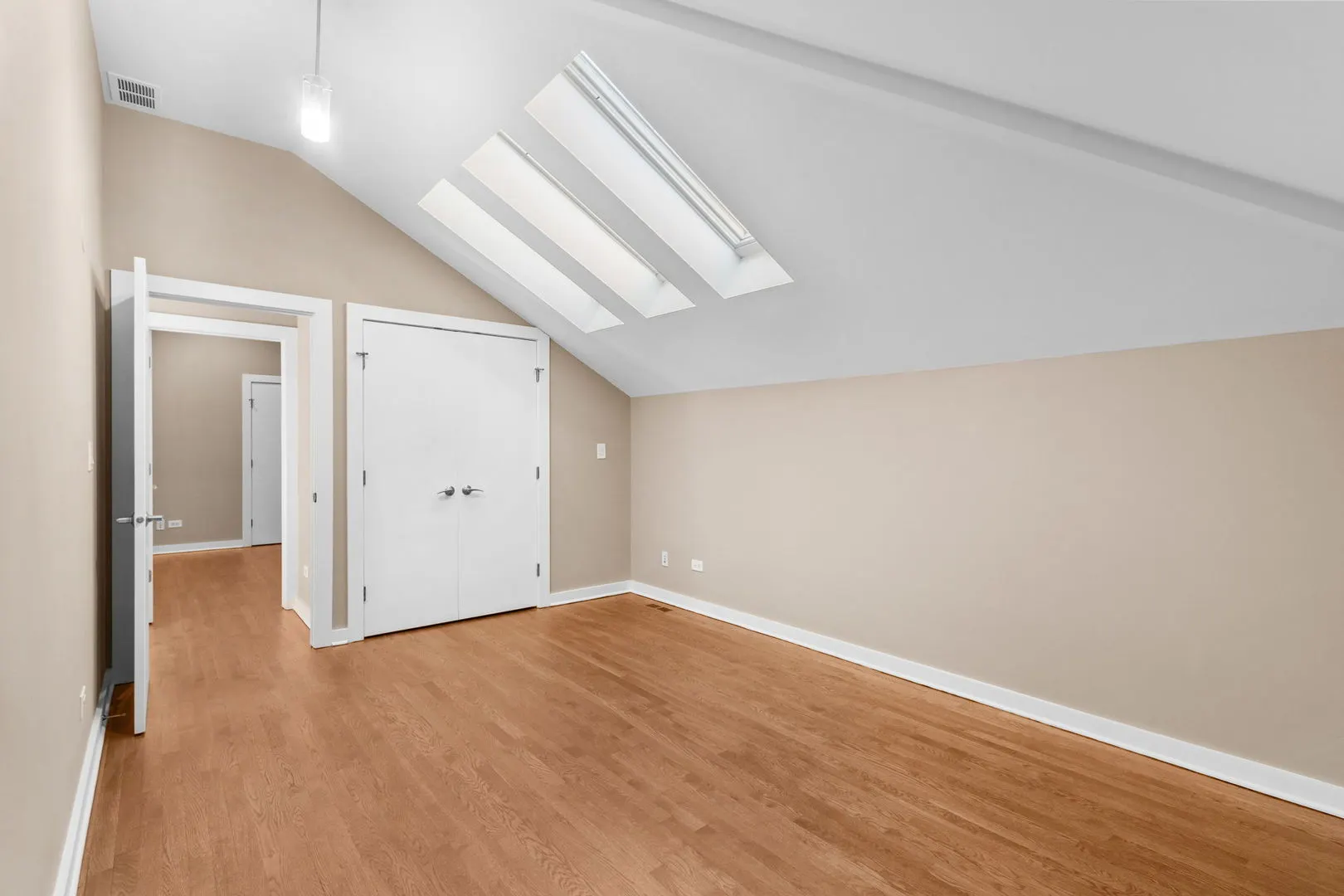 2150 W NORTH Avenue 2 IL