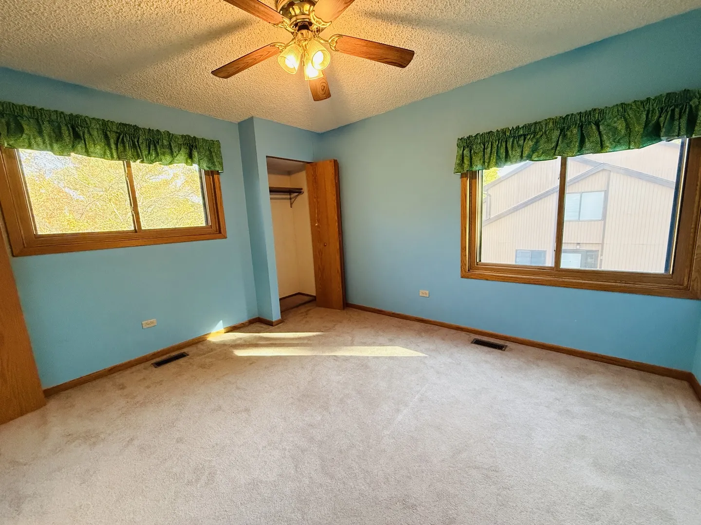 1209 Lakewood Drive D IL