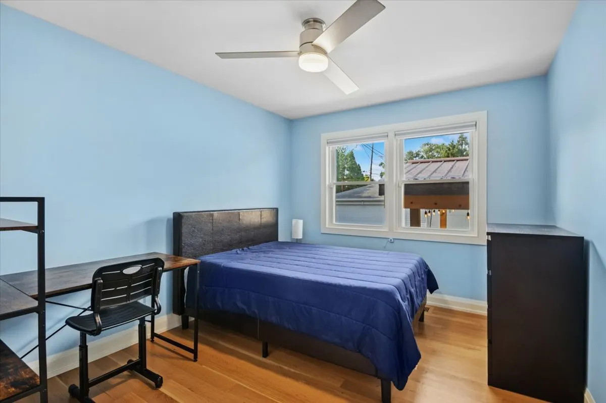 8836 Sayre Avenue IL