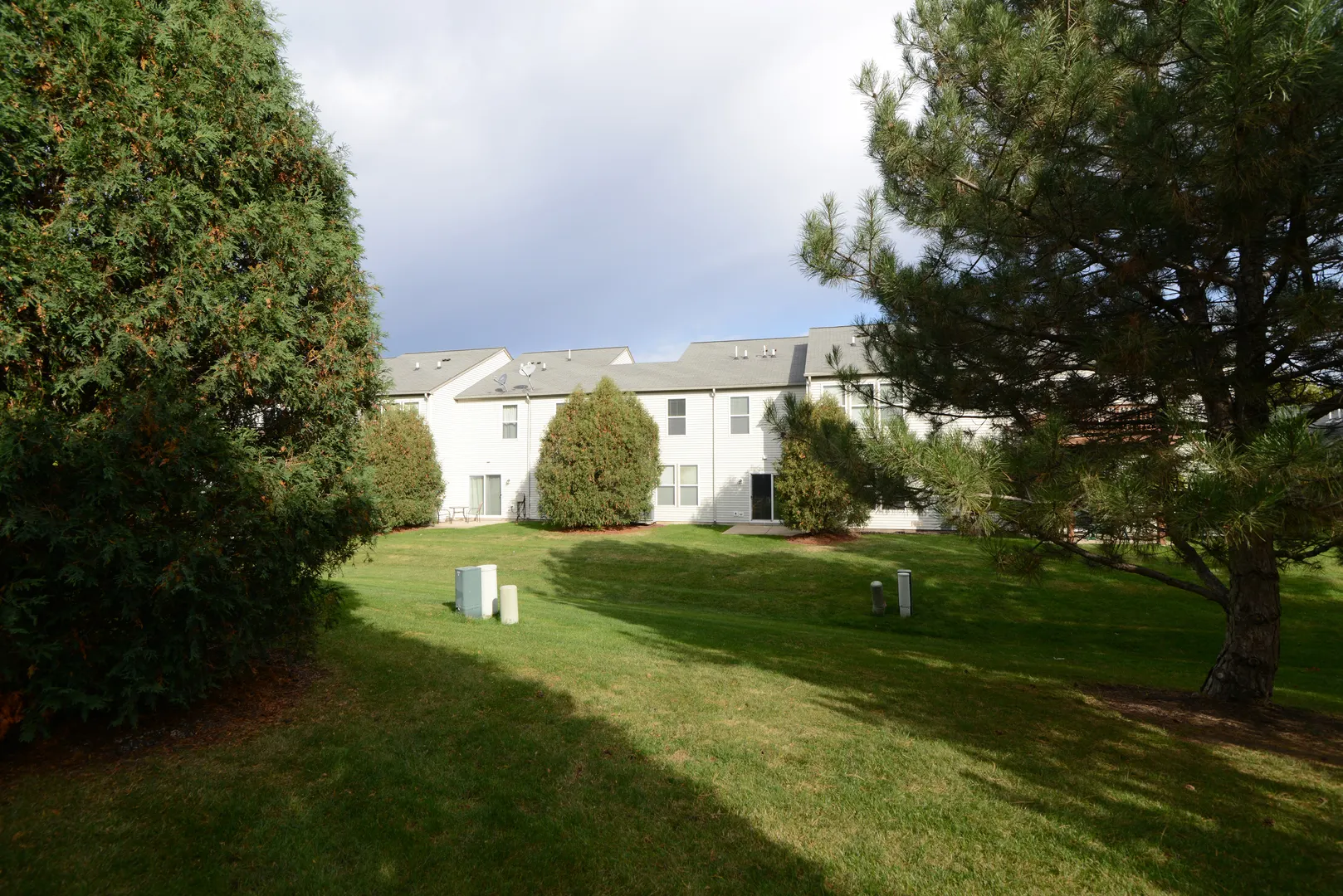 531 METROPOLITAN Street IL