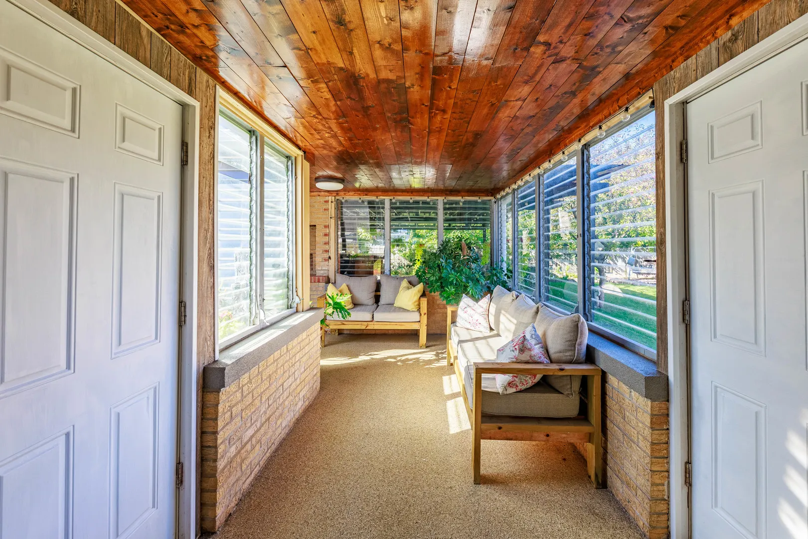 8138 Mulligan Avenue IL