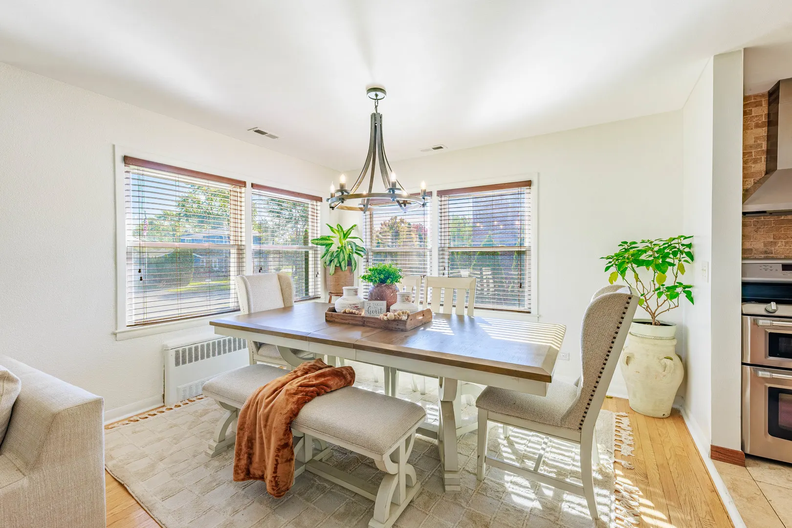 8138 Mulligan Avenue IL