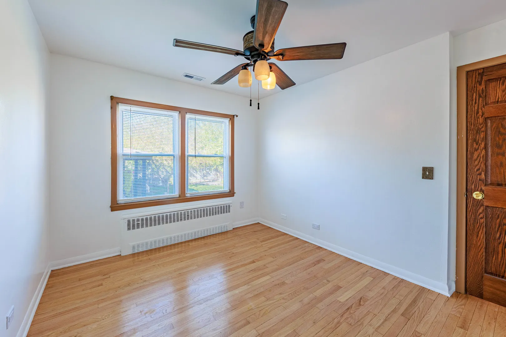 8138 Mulligan Avenue IL