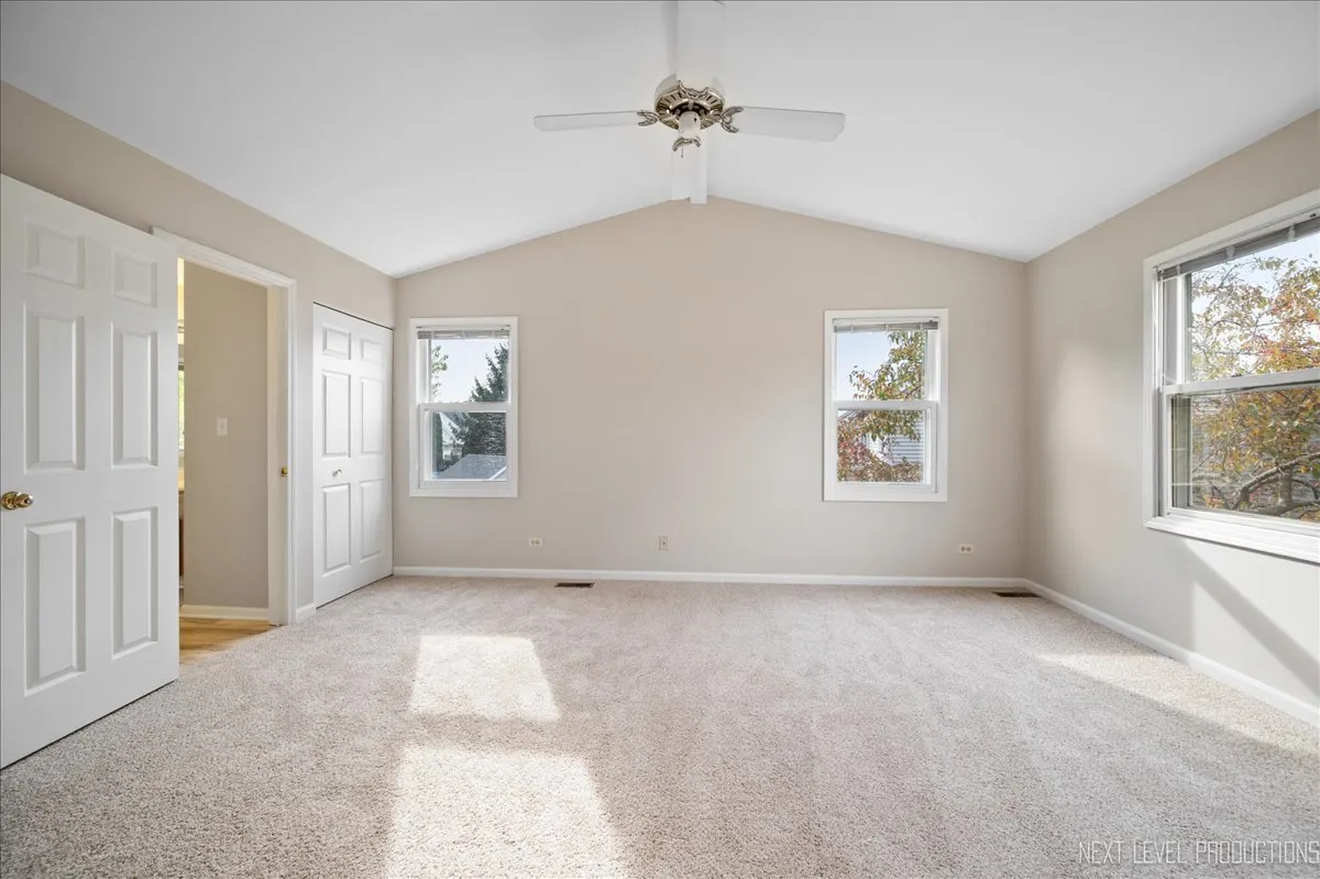 2465 Barn Owl Lane IL