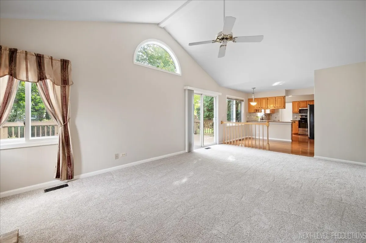 2465 Barn Owl Lane IL