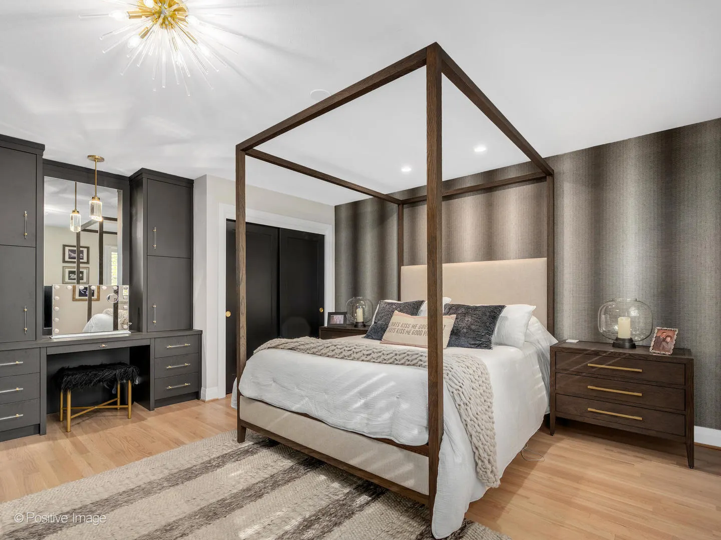 1460 Arrow Wood Lane IL