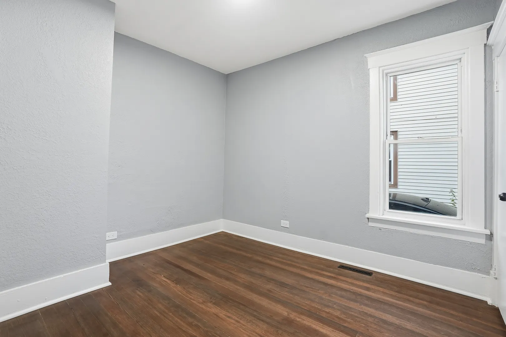 446 S Jackson Street IL