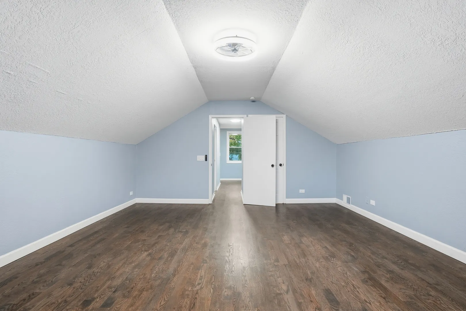 446 S Jackson Street IL