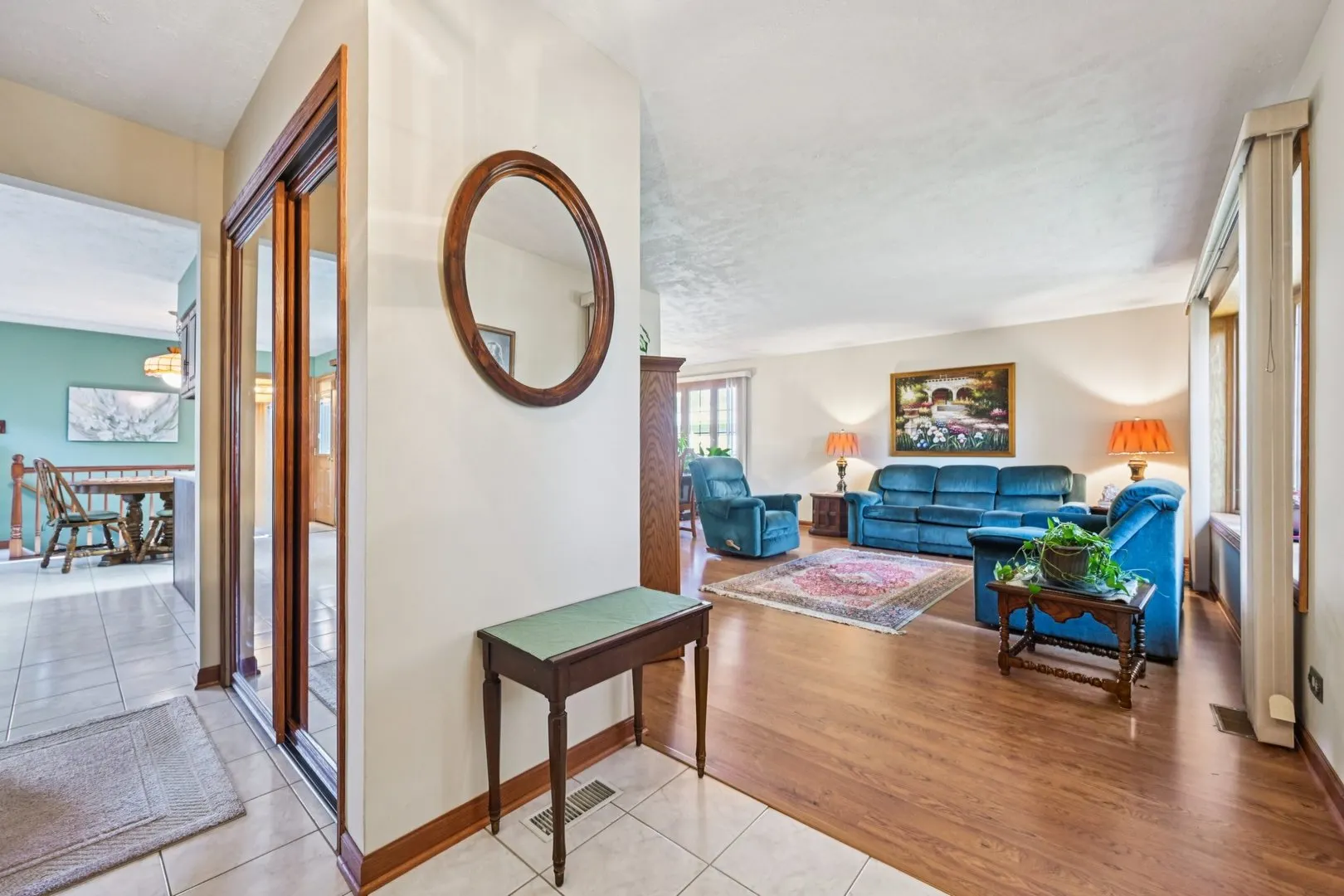 820 School Avenue IL