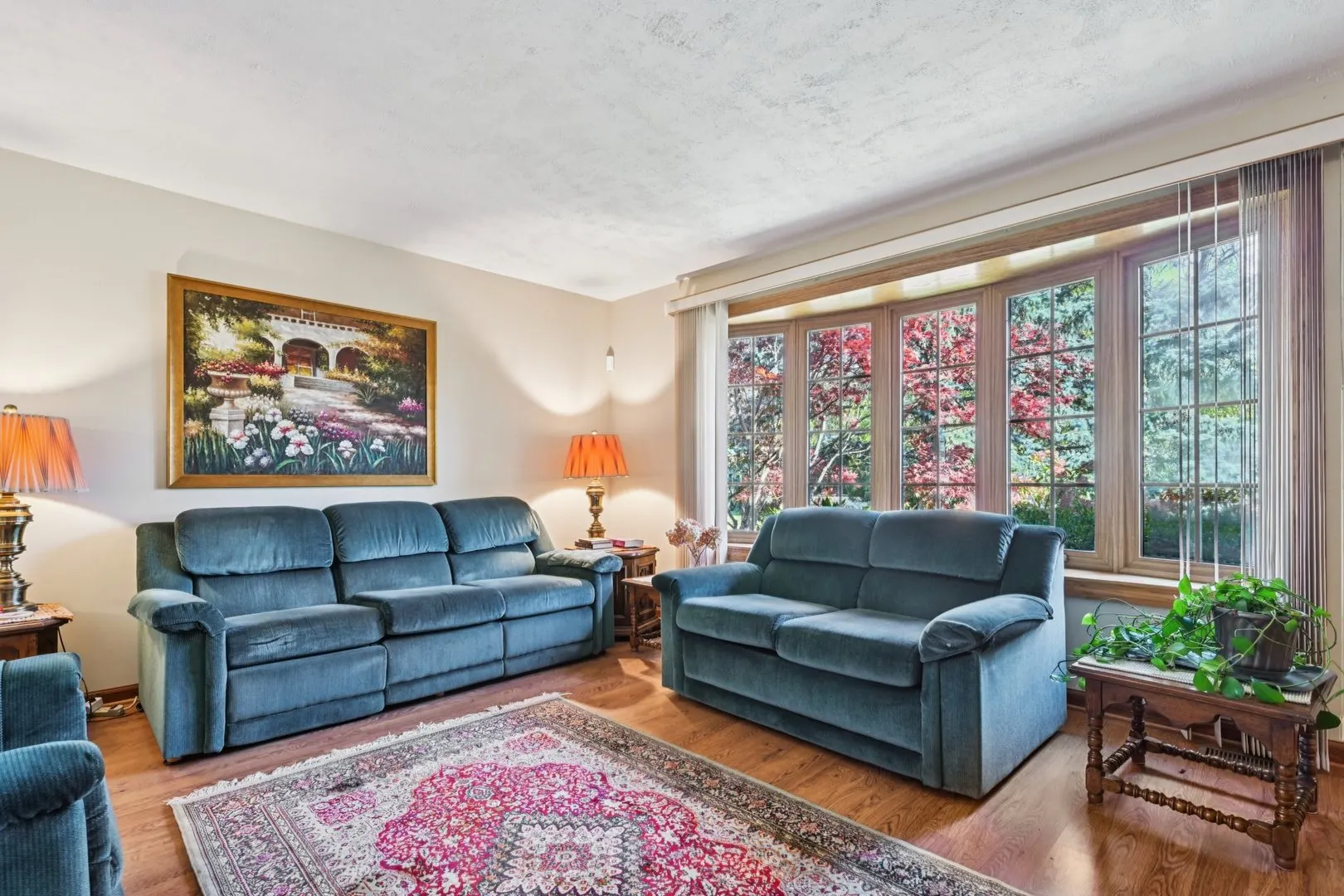 820 School Avenue IL