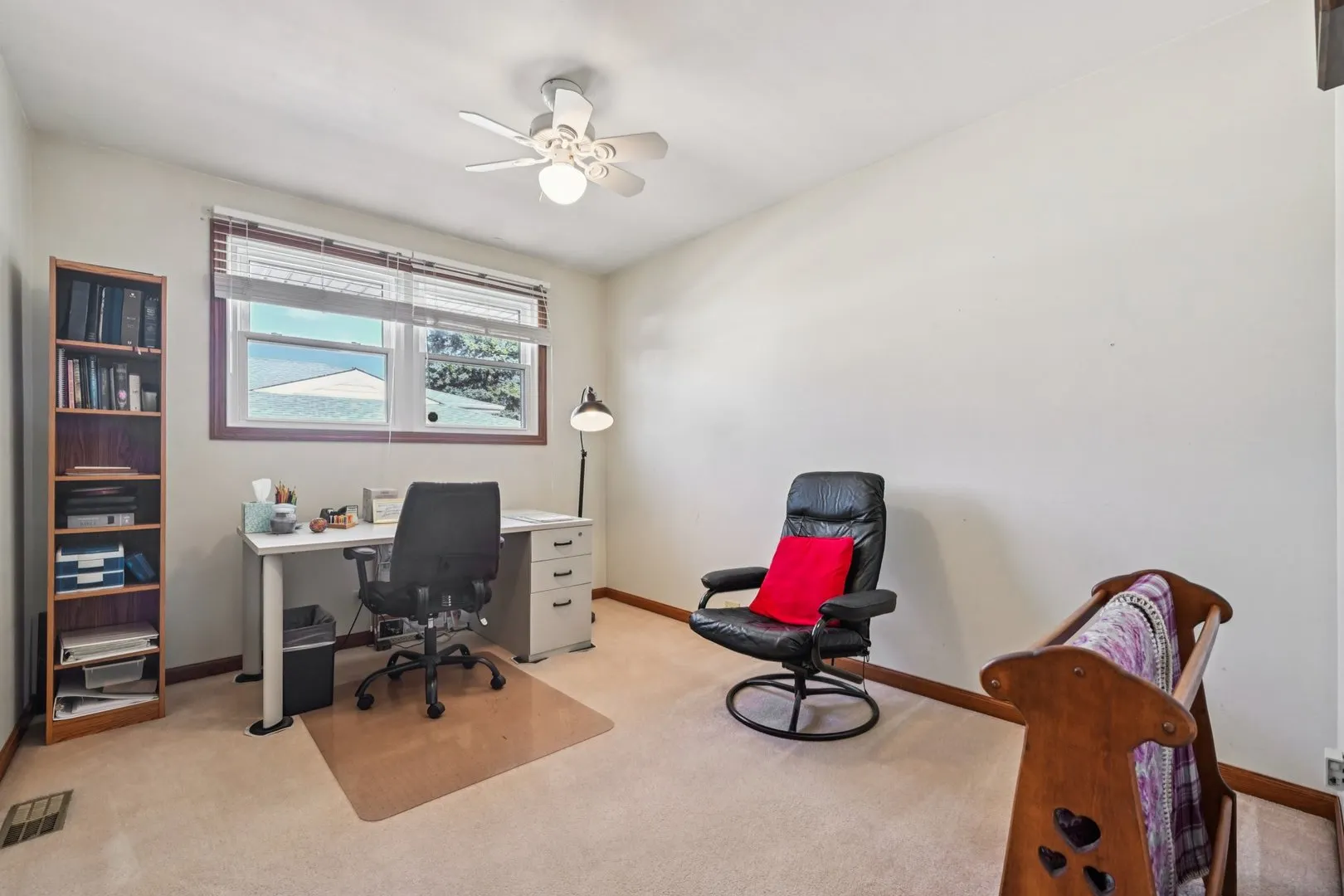 820 School Avenue IL