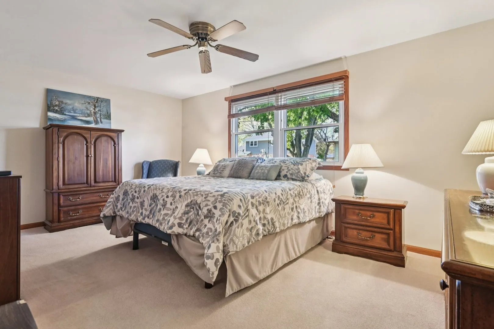 820 School Avenue IL