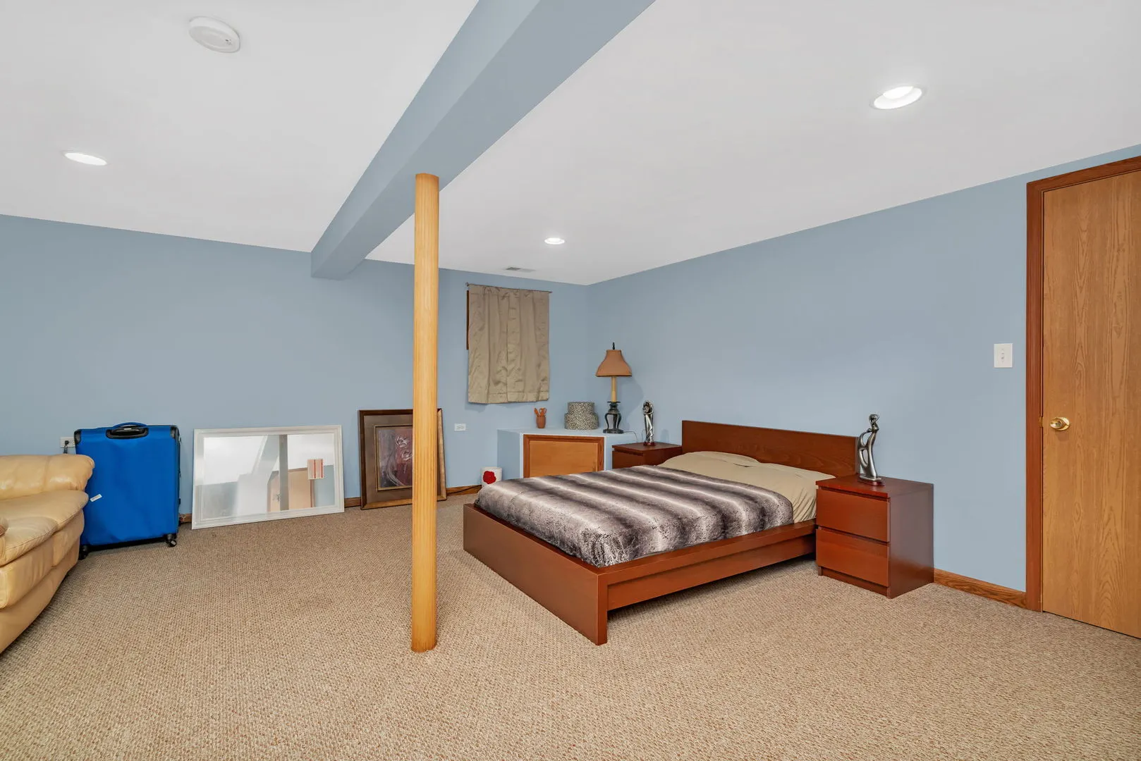 2908 Old Kent Drive IL