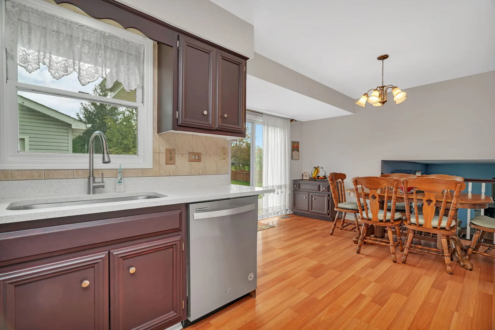 2908 Old Kent Drive IL