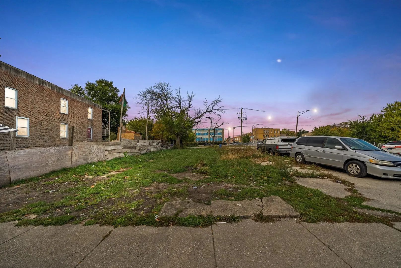 1606 S Drake Avenue IL