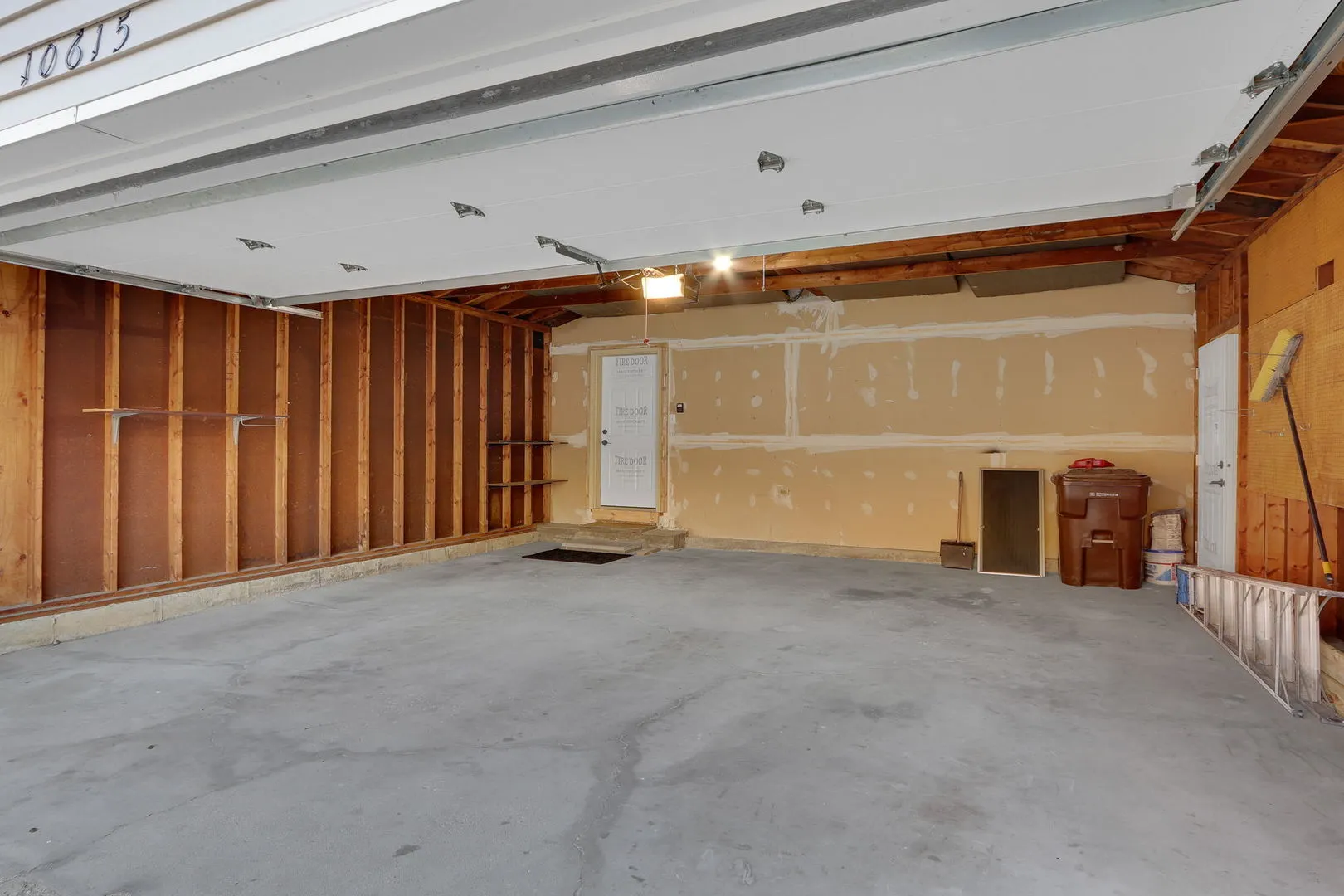 10615 Mathew Street IL