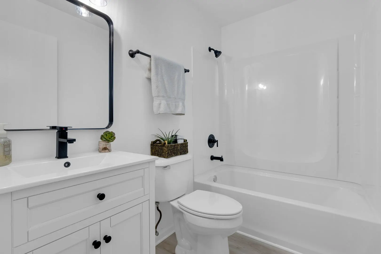 10615 Mathew Street IL