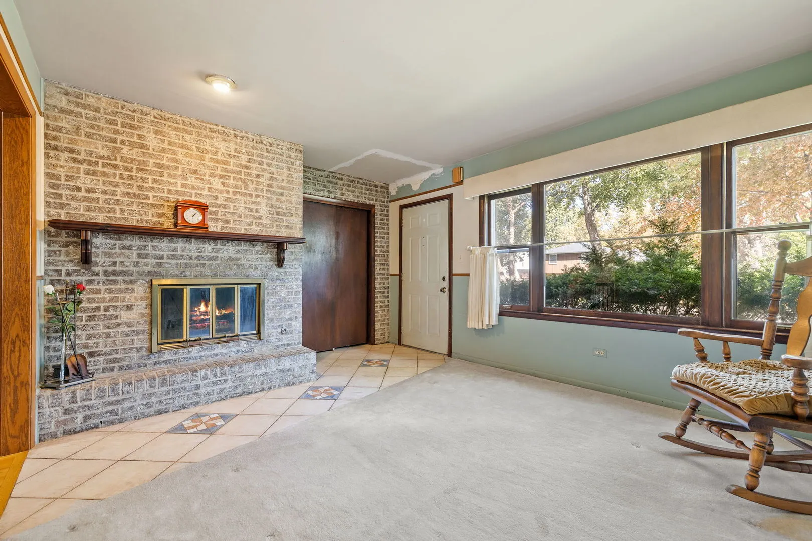 210 N Grant Street IL