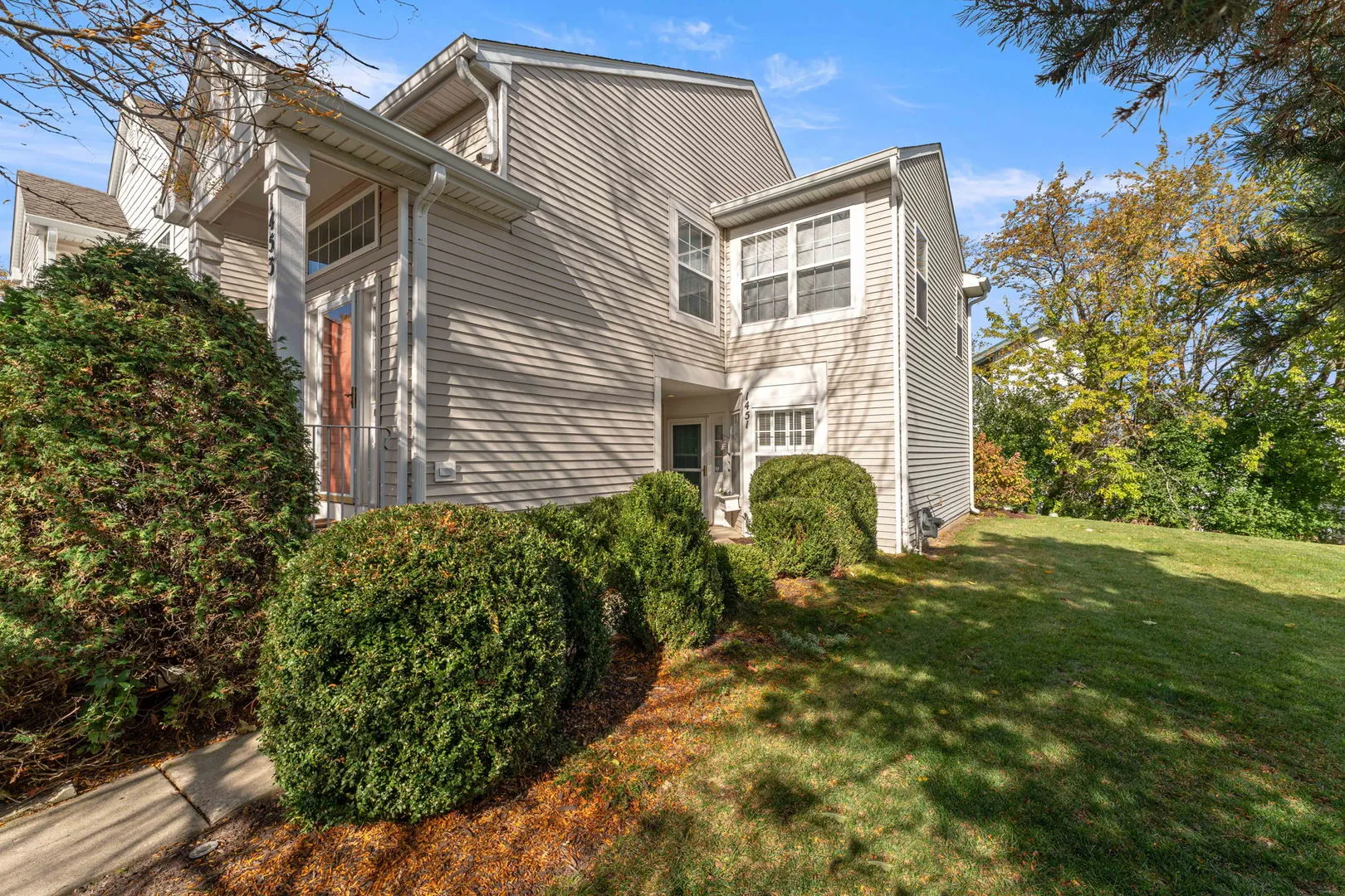 1451 Meadowsedge Lane IL