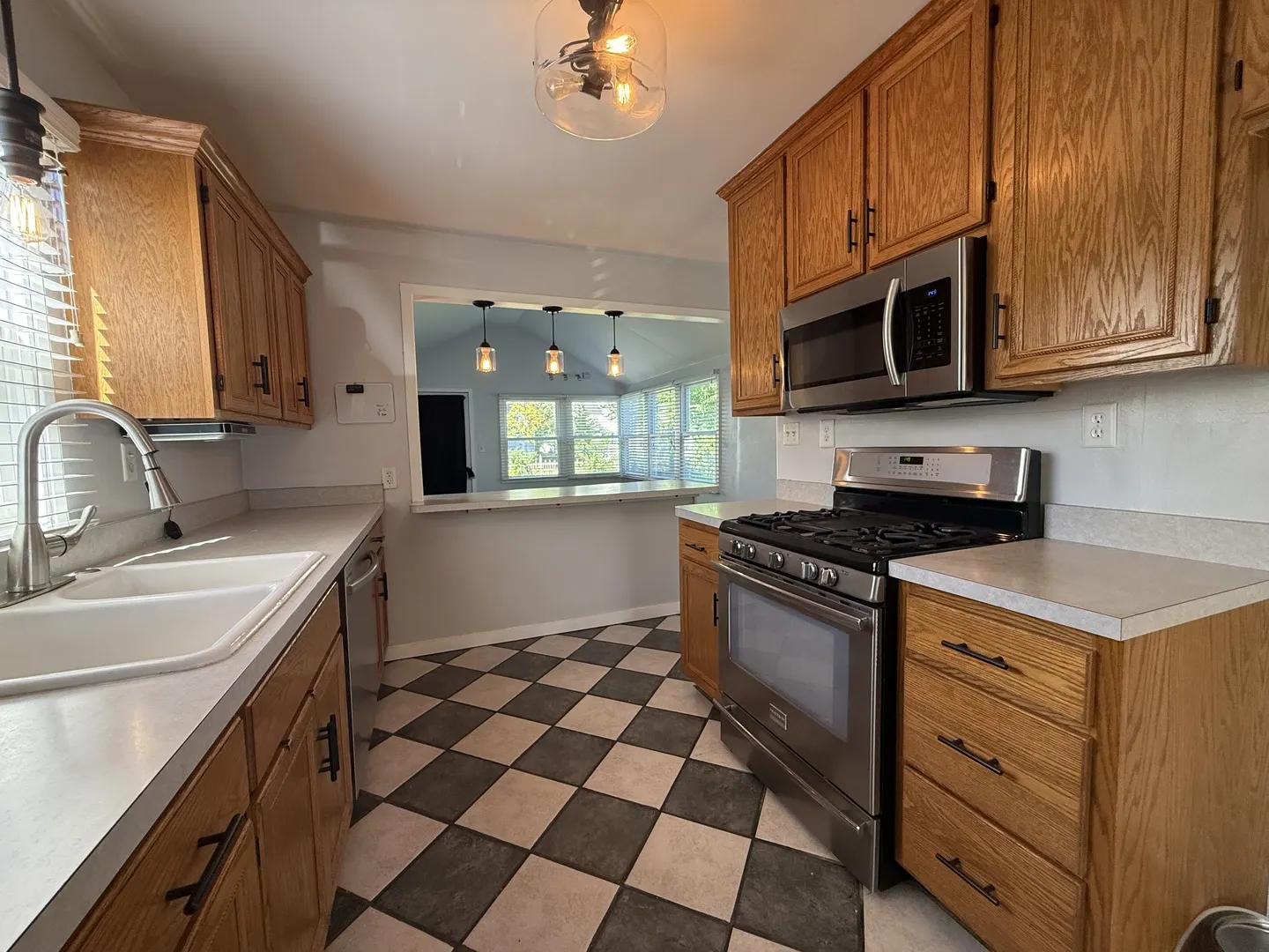 1417 Glenwood Avenue IL